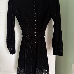 Zara Elegant Black Long Sleeve Dress with Embellished Hem